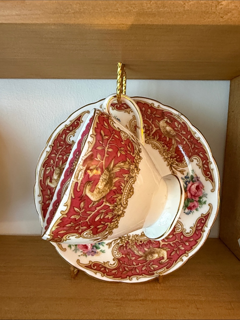 Foley Montrose Red and Gold Floral Teacup and Saucer Set